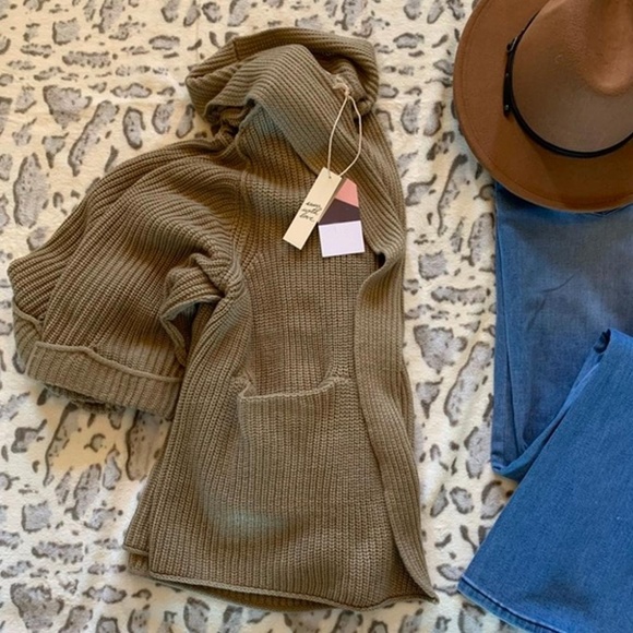 Boho Cardigan Sweater Taupe - Picture 3 of 9